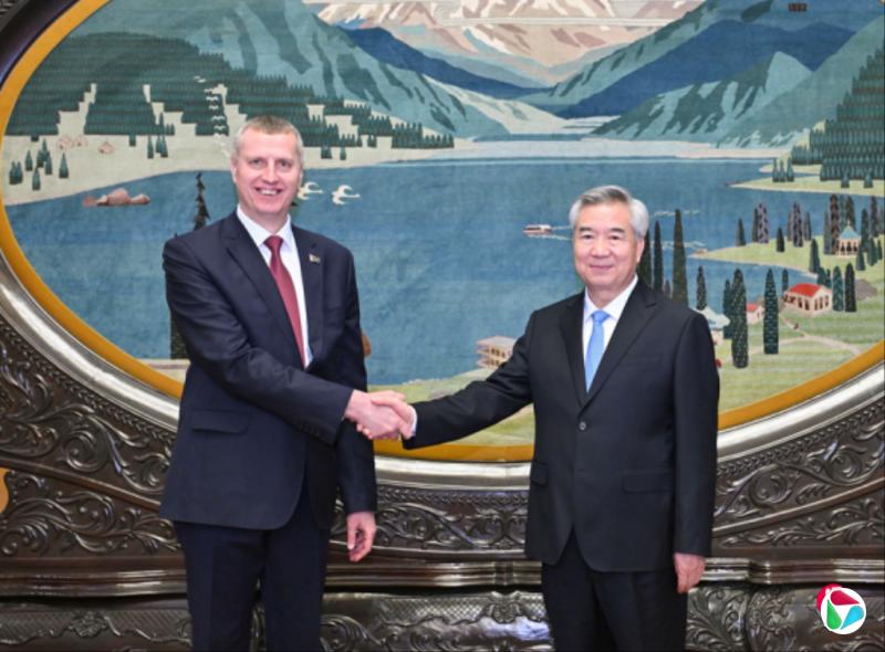 ��ϣ�������˹��ͳ�칫��������