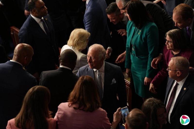 �ܶ�����������Ժ��ϯ�����Ϸ����ݽ����������Ա���⡣