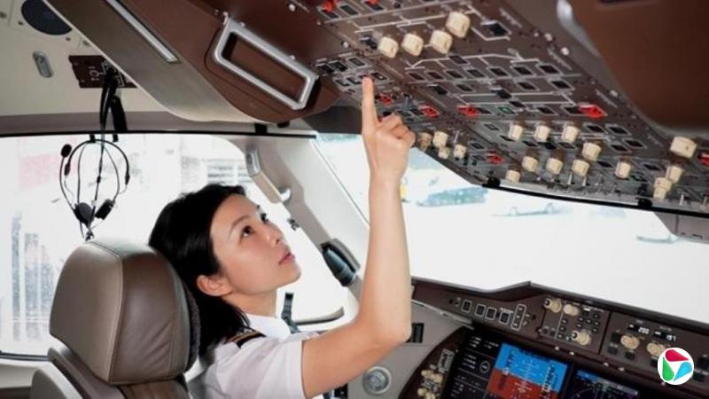 �й���λC919Ů��������׷�
