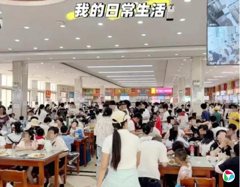 �人��ѧ����У԰���ø� ��У����Թʳ�á�����������
