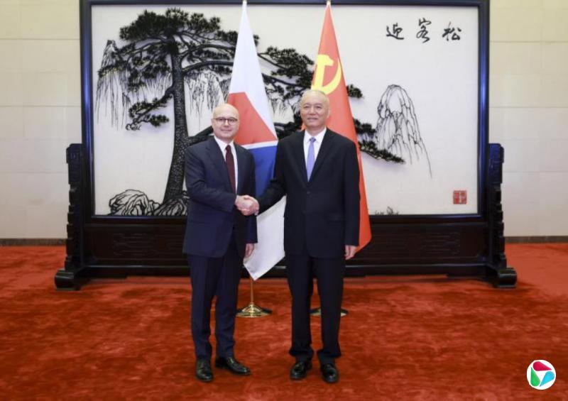 蔡奇:中国愿同塞尔维亚在彼此核心利益上坚定相互支持