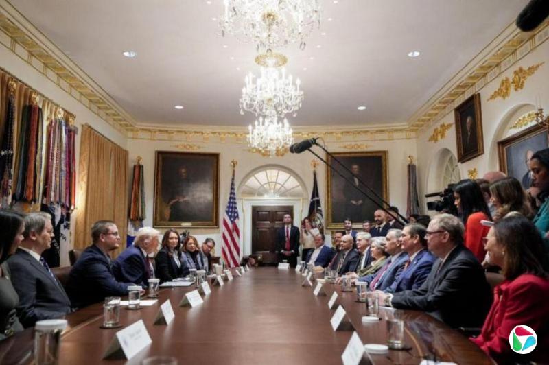 美国为受关税政策影响农民提供120亿美元救助