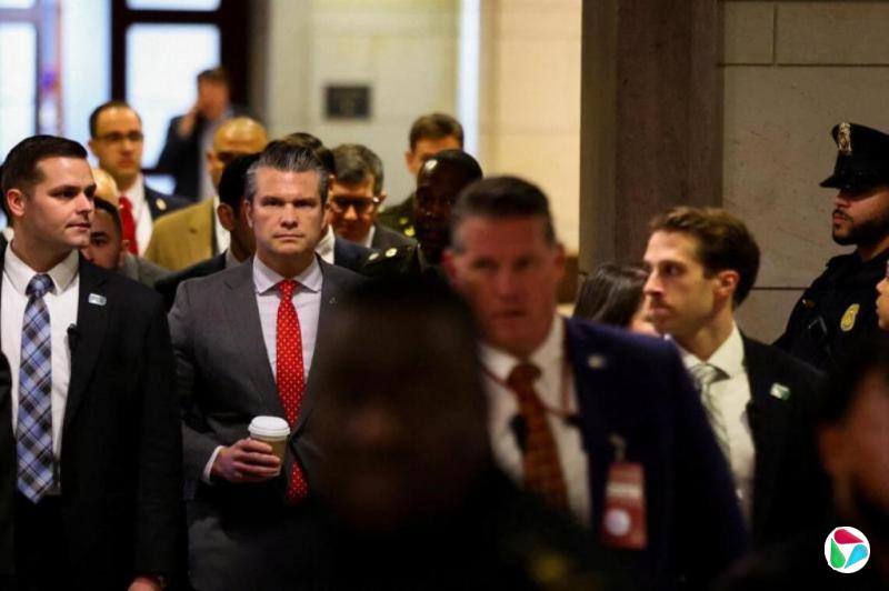 �����ڶ�̫ƽ��Ϯ��һ�ҡ�����������һ����