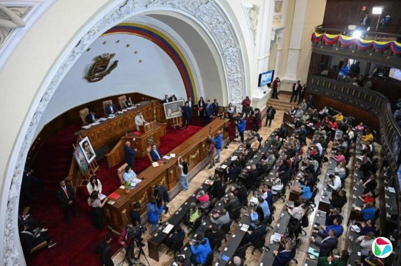 ί���������һ��ͨ���·� Ӧ�������������ط���