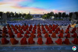 ����կ���ϼ����˻��ַ�̩��