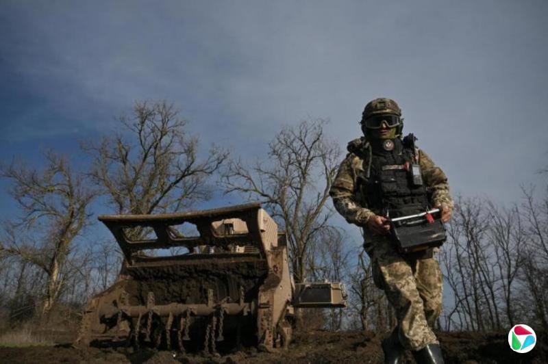 ���������˻�Ϯ�����������ɶԵľƵ� ����24����