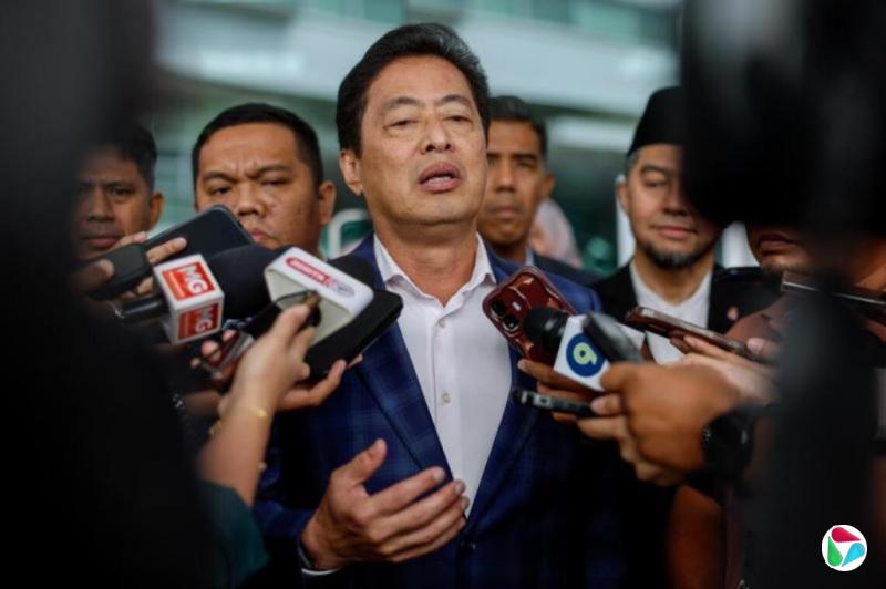 ����׷��300���һ���ʽ�