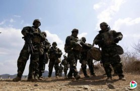 �������������峯������ ��Ҫ�ɺ����е�