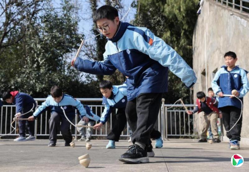 �й����������ƽ�����У԰�� �ϲ���������