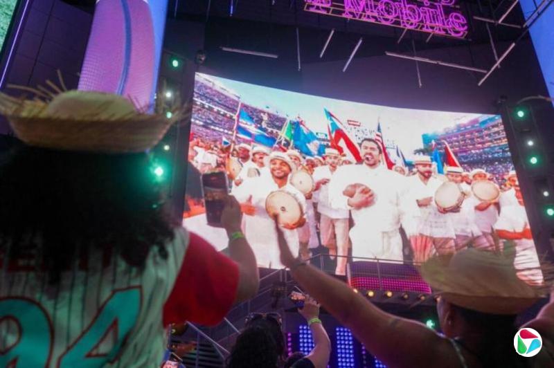 �����ճ�Bad Bunny�������г����ݡ����͸����