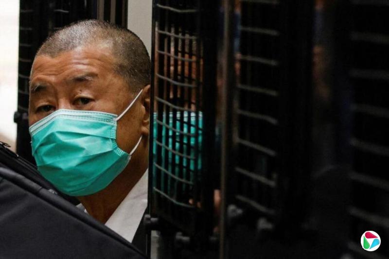 ����Ӣ����20�� �ױ�����ý����۷�����̱�