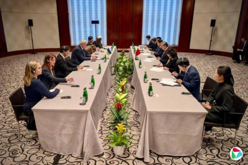 王毅会乌外长:中方愿为乌克兰提供新的人道主义援助