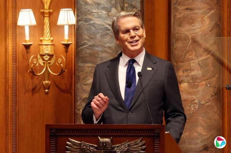 美去年末季GDP增长1.4% 财长看好今年增长3.5%