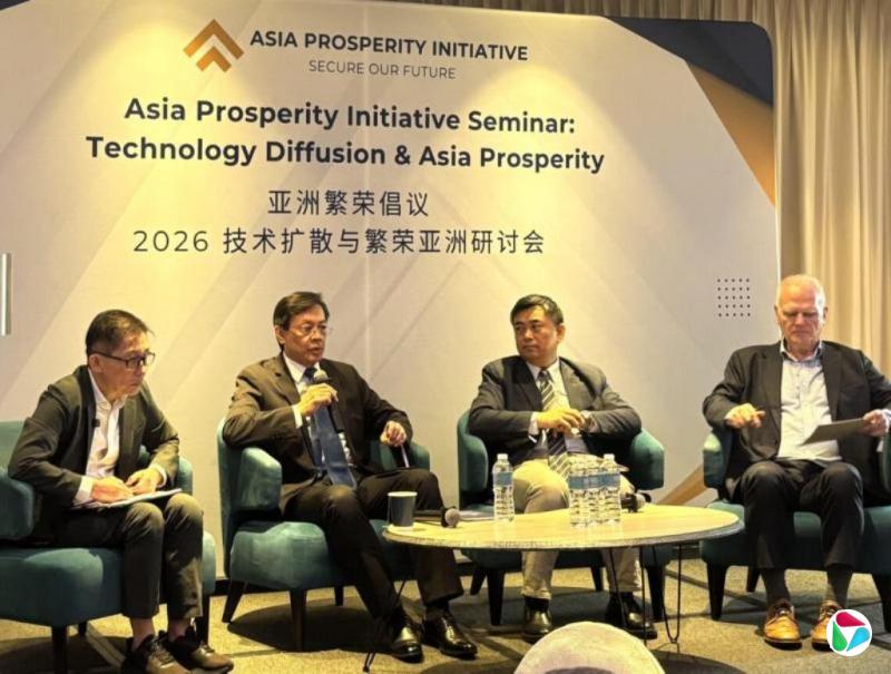 �й�ѧ�ߣ������Ի���˰�����������߸�   ó��Ħ���������ϻ���