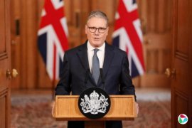 <b>˹��Ĭ��Ӣ��ս�������ж��������ж���</b>