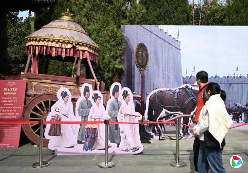 ��̫ƽ�꡷�Ȳ� ��̨�죺������ֺ�ƽ������ͬ����ͬ׷��