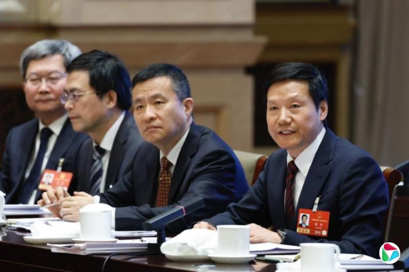 �׾���AIʱ��ÿ�ܻ�ֻ�蹤�����졢ÿ����Сʱ