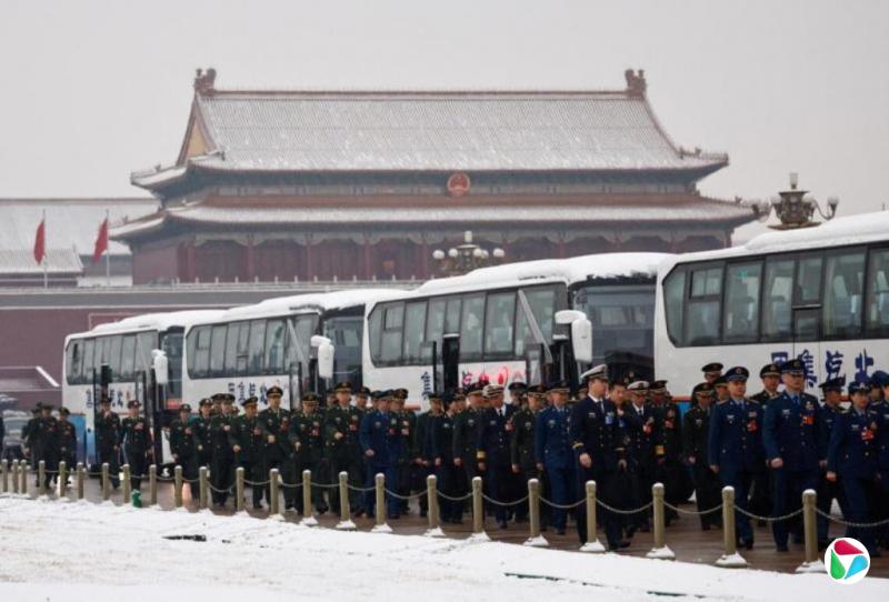 ��½������ӷ���δЪ ̨ѧ�ߣ���Ϊ��ʮһ������峡