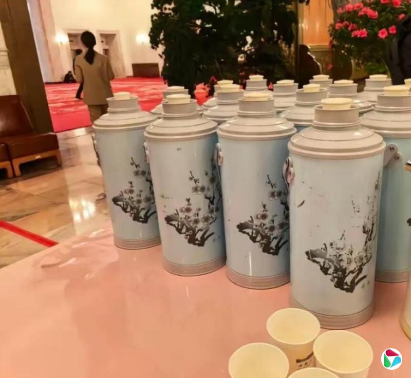 �й�����������ˮƿ�ߺ���ý