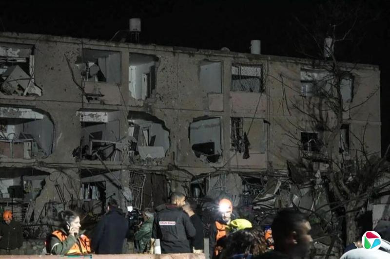 以色列南部城镇遭伊朗导弹袭击 附近有敏感核设施