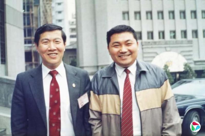 �����˵�������ڣ����ǵ�ʦ�����ֳ�