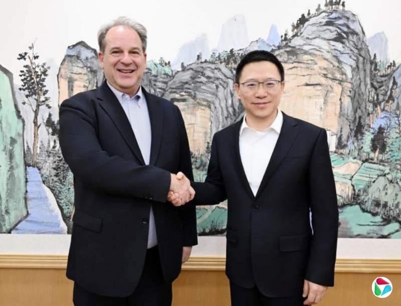 中国副财长廖岷会美中贸委会会长:欢迎美企深耕中国