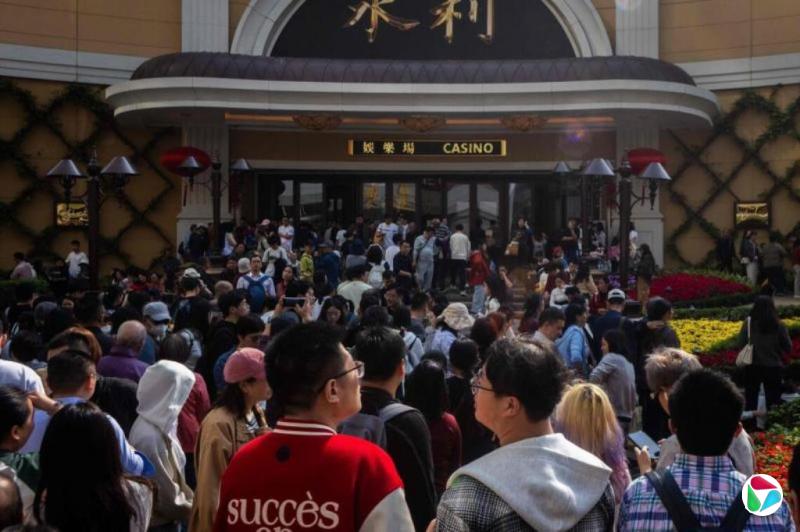 �ݳ��������Ӹ߶˿�֧�� ����3�²�������ͬ����15%