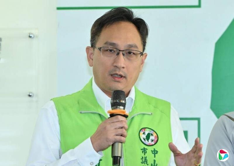 ���½����� ̨�������Ա��ѡ�˱�����