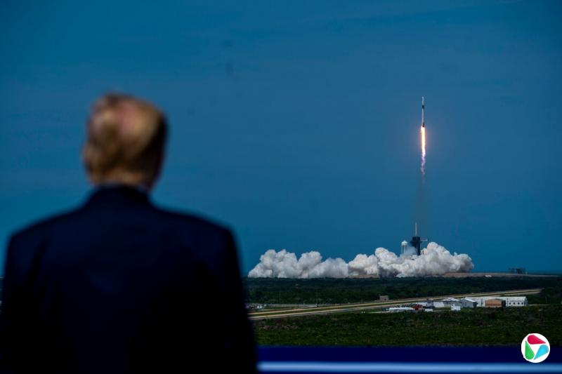 2020��5�£���������ͳ���׸������ڷ��ʿ���Ϻ������ģ��ۿ�SpaceX�Ļ�����䡣