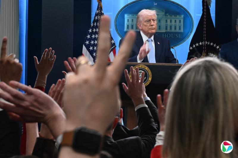 �����Ǳ�����һ�����ܽ��ܵ�Э�飬����������һ��ʾ����Э���һ���֣���������Ҫʵ��ʯ���Լ������������ʵ�����ͨ�С���