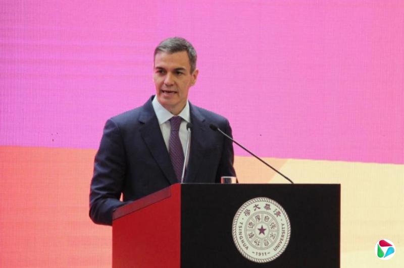 ���������ࣺ����400����ǰ�����ʱ����ͼ�����й�