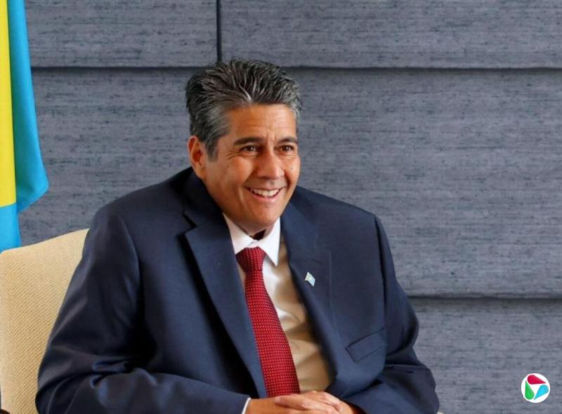 ̨�⽻����������δֹͣ�Ը����ֶ�в��̨���ת��