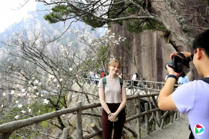 赴美游客急剧下降 中国有望成全球最大旅游经济体