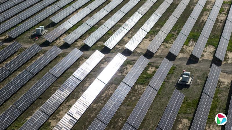 �й��Ǵ�������ҵ���Ҫó�׻�飬Ҳ��ϡ��������̫���ܵ�ذ������ҵ����Ʒ����Ҫ��������ҹ�Ӧ�̡�