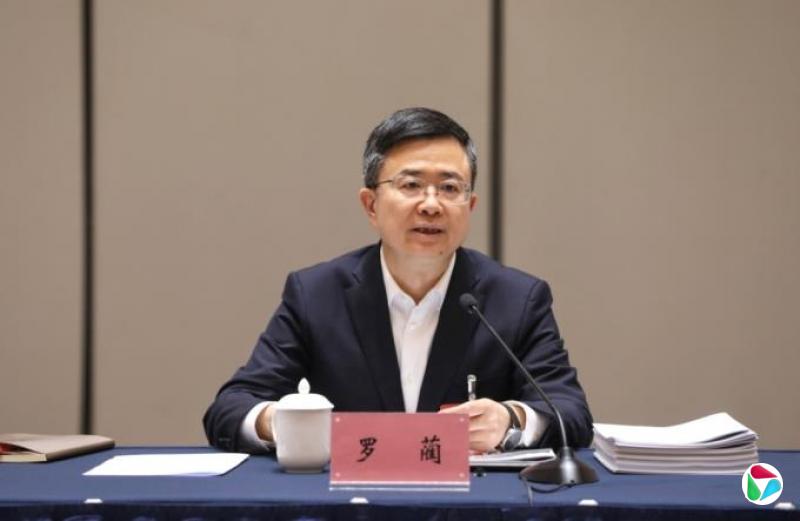 �򻢣���������