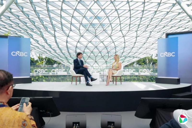 ���������ı��ɡ� ��³�ࣺ�е������ɳ�ȫ����ѹ��