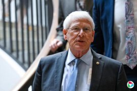 ����Ժ��ί����ϯ���������ջָ��������