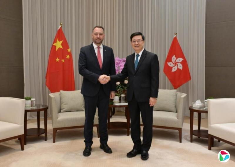 ��ҳ���������ʱ������ҵ�仧�����ͺ������԰��