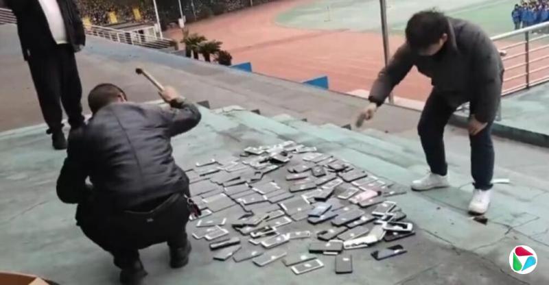 ����һѧУ�������ðٲ�ѧ���ֻ� �����ֳ�������ٸ��˲Ʋ�